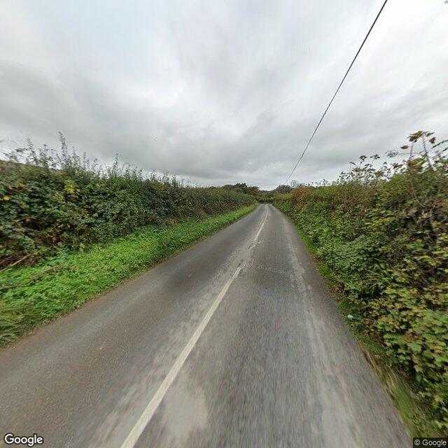 Street View preview of Pendine Hill (B4314)