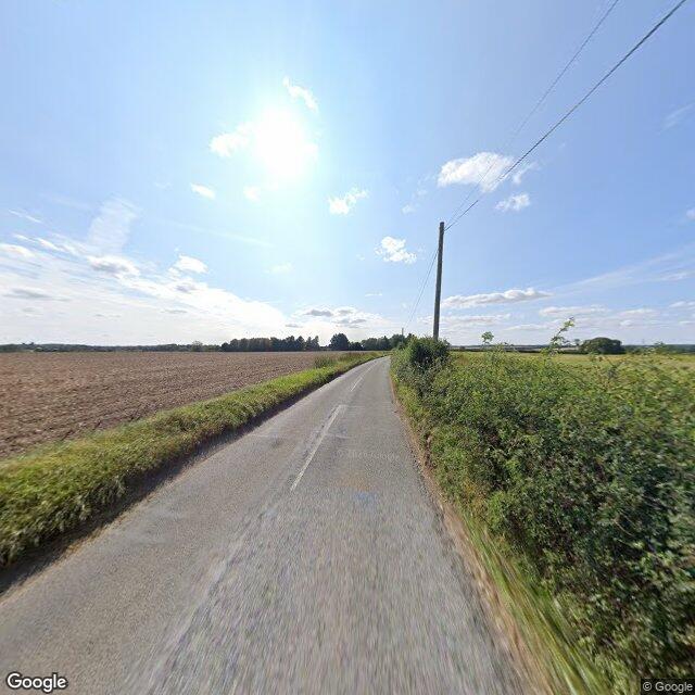 Street View preview of White Hill (B1037)